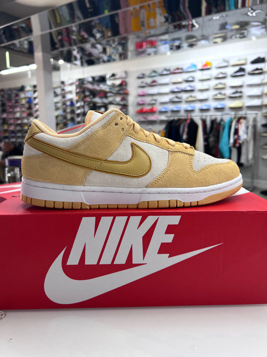 Dunk Low Celestial Gold Suede