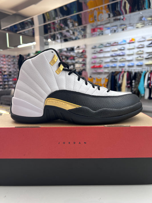 AJ 12 Royalty Taxi