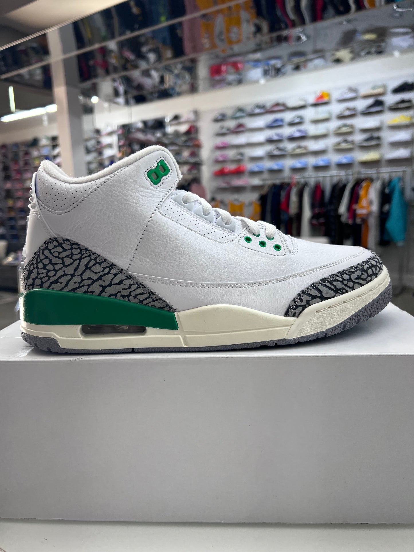 AJ 3 Lucky Green Womens