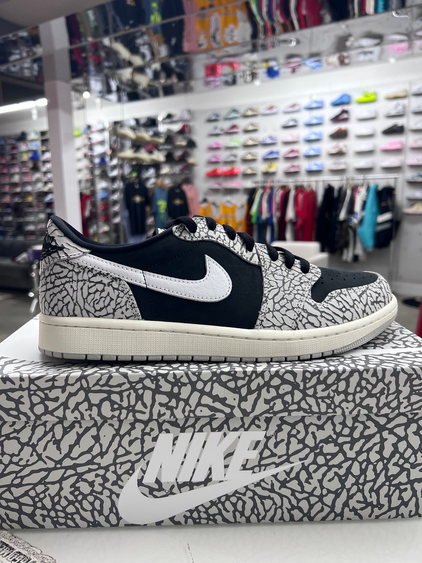 AJ 1 Low Cement Grey