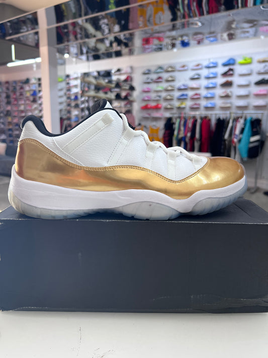 AJ 11 Low Closing Ceremony